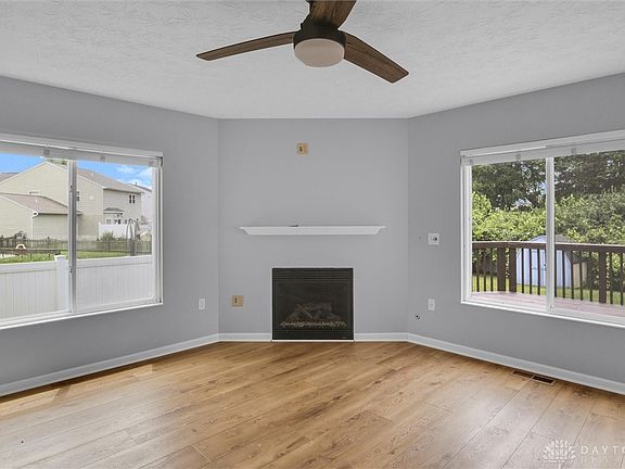 3rd image of 2995 Kant Pl