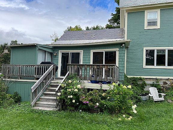 3rd image of 73 Champlain Ave