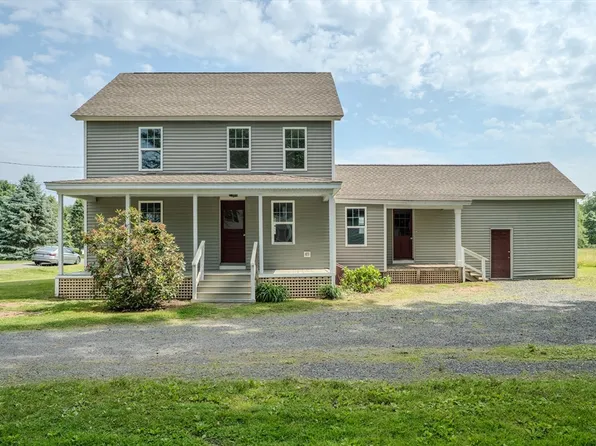 414 Russell St, Sunderland, MA 01375