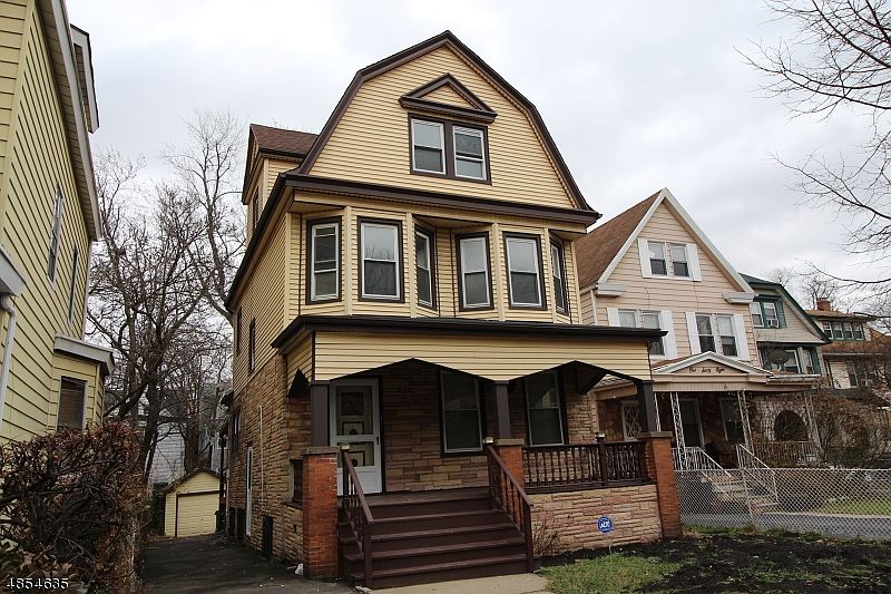 1st image of 172 N MUNN AVE