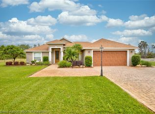 4093 Camp Shore Dr, Sebring, FL 33875