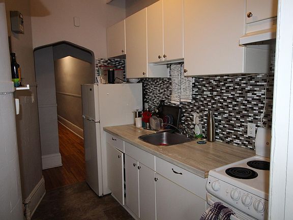 5th image of 152 Goulburn Ave #1017476