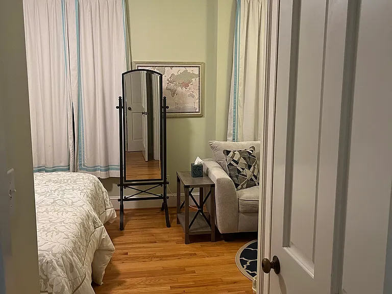 4535 Maiden Ln — Photo 12