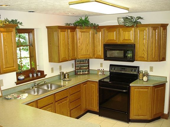 3rd image of 2067 Terrace Glen Ct
