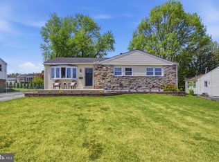 109 Shubrook Ln, Aston, PA 19014