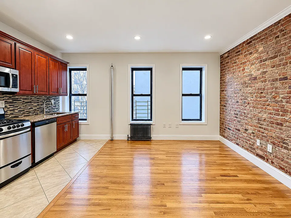 118 Quincy St #D4