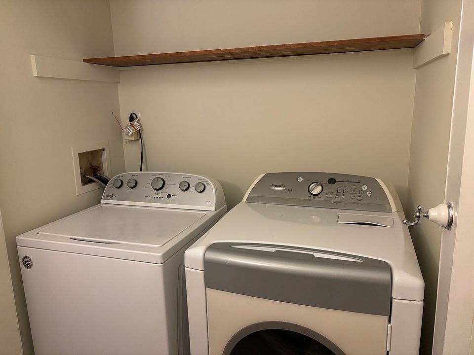 1st image of 207 Tallow Wood Dr
