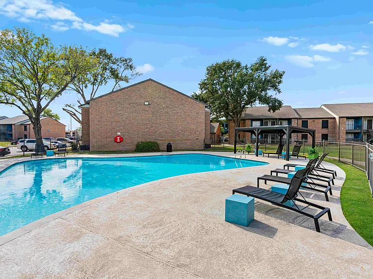 Unwind at Sonoma Apartments, where modern living meets comfort. Enjoy a refreshing swim in our inviting pool, relax on stylish loungers, and immerse yourself in vibrant outdoor spaces. Schedule your visit today to see your new home!