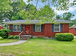 4401 Ridgeley Dr, Charlotte, NC 28208