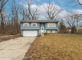 3410 W Holmes Rd, Lansing, MI 48911
