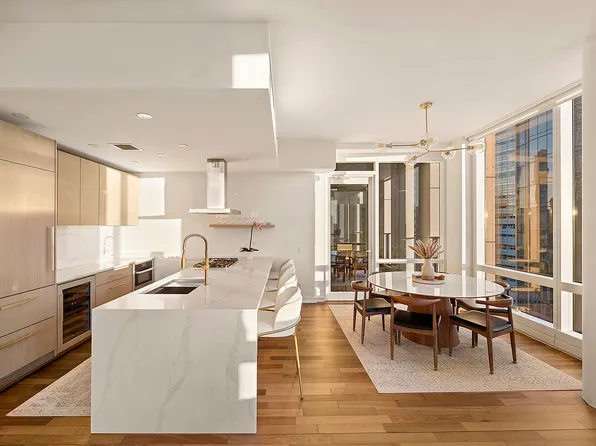 101 Warren St APT 1610, New York, NY 10007