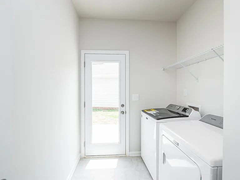 701 Sagecroft Ln — Photo 8