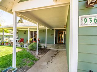 936 Mary Jane Ave, Ashland, OR