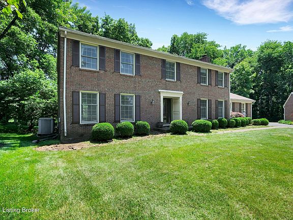 2nd image of 2801 Carrington Ct