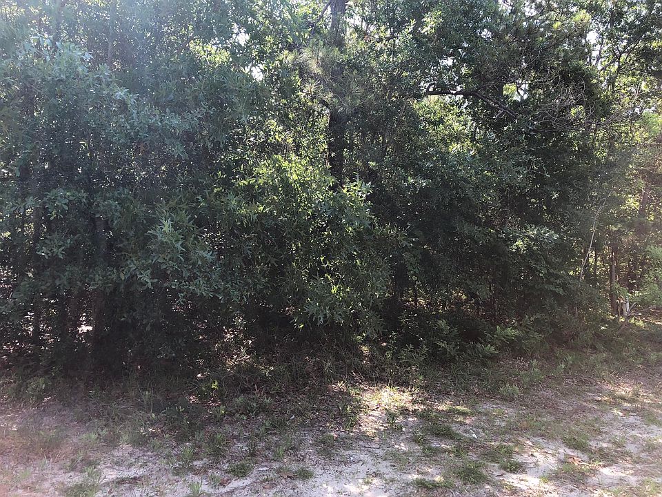 1st image of 152 & 154 NE 9th Street