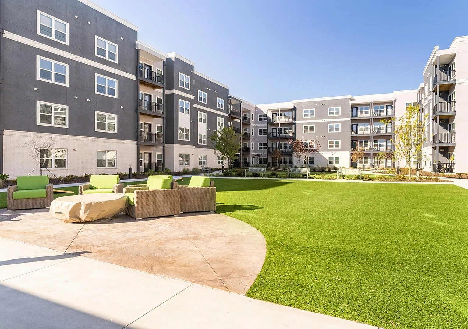 Outlook Gwinnett - 55+ Active Adult Apartment Homes — Photo 4
