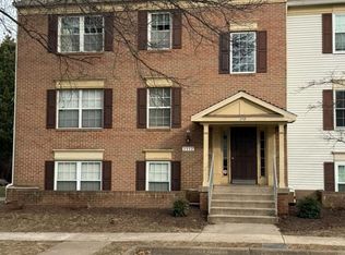 Fox Chase At Exeter Condo, Leesburg, VA 20176