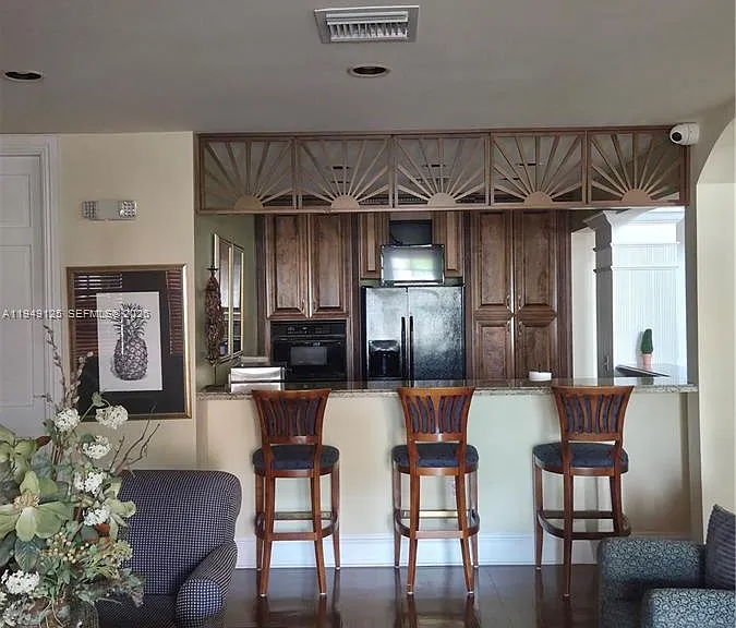 2101 Belmont Ln #2101 — Photo 22