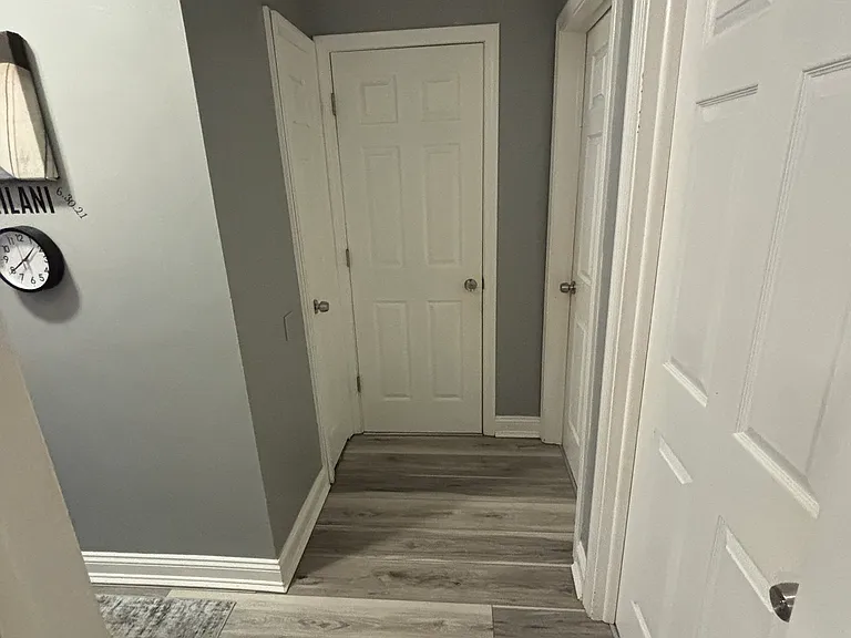 181 Hubbell Ave — Photo 14