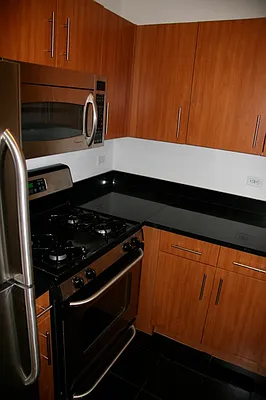 Rented by City Connections Realty | media 4