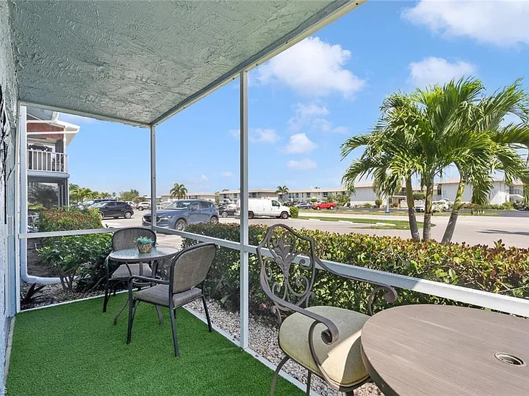 240 Palm Dr #48-1 — Photo 13