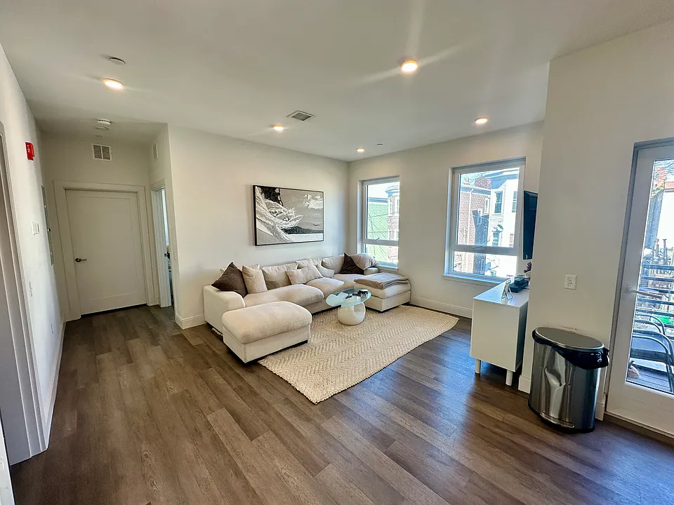 951-959 Dorchester Ave #206