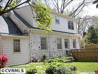 2nd image of 914 Forest Ave