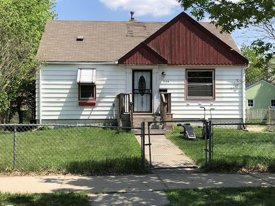 1st image of 5104 Dupont Ave N
