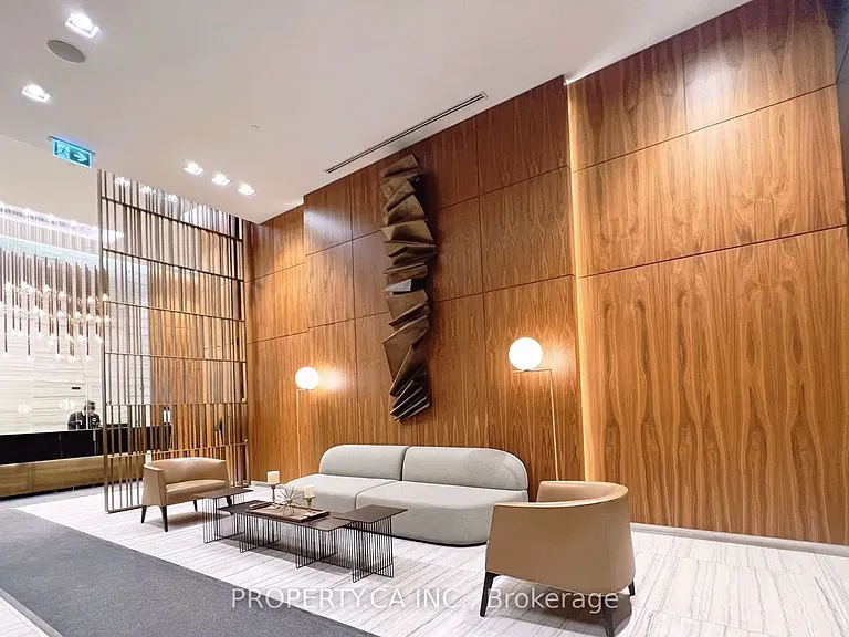 8 Eglinton Ave E #1412 — Photo 9