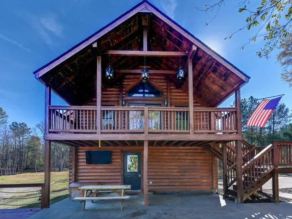 1277 Holiday Haven Ln, Gilbert, SC 29054