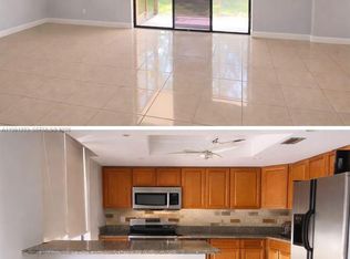 Coco Wood Condo, Miami, FL 33179