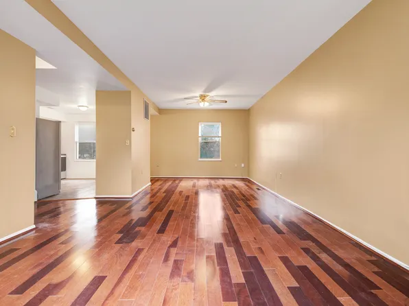 2705 24th St NE, Washington, DC 20018