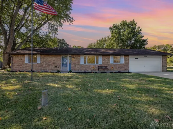 260 Kent Rd, Tipp City, OH 45371