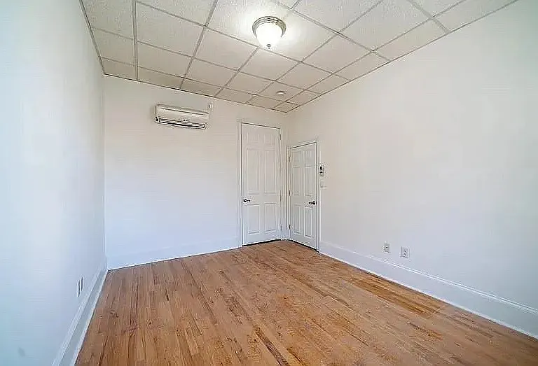56 Monroe St #3 — Photo 6