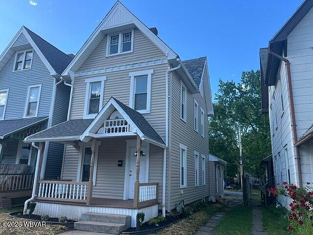 1st image of 1522 Scott St
