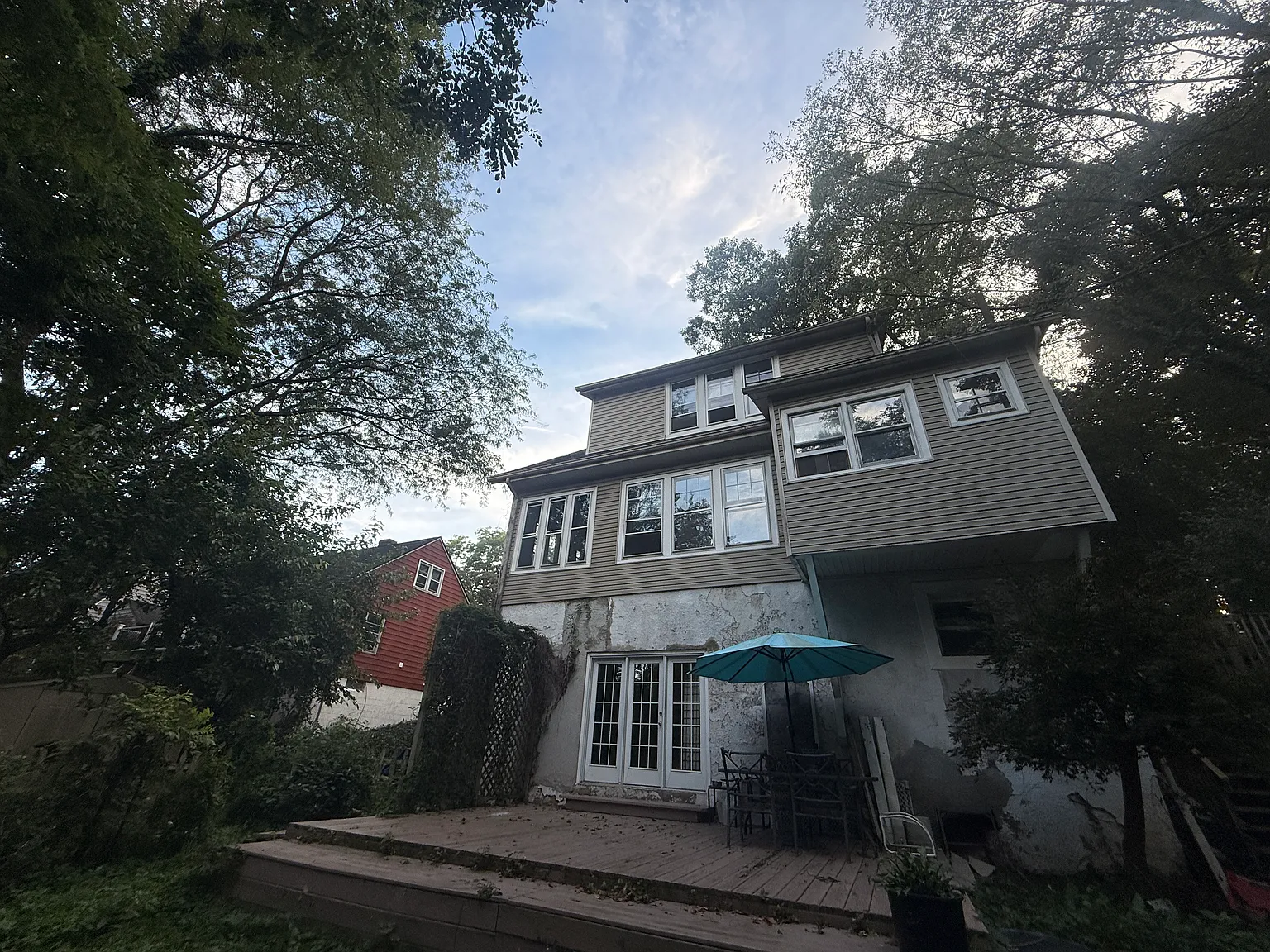 1 bed, 2.5 bath, 1601 sqft, $800 — Photo 2