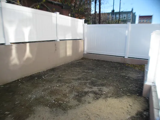 Sold by ArdorNY | media 19