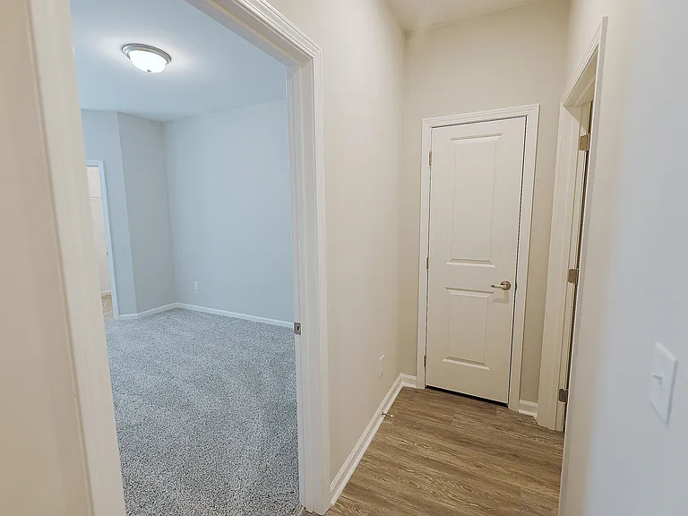 Grand Oaks Apartments — Photo 86