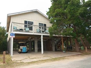 615 Scarborough Ave, Pawleys Island, SC 29585