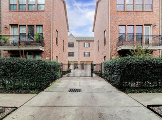 2904 Chenevert St UNIT M, Houston, TX 77004