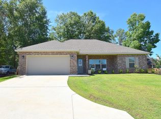 104 Iberville Pl, Carriere, MS 39426