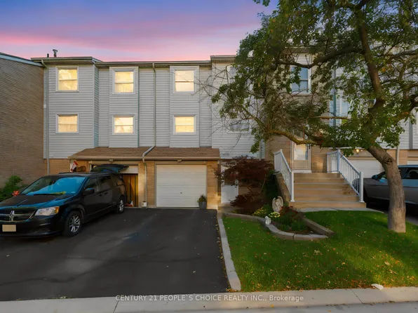 5878 Montevideo Rd #22, Mississauga, ON L5N 2V5