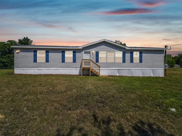 9616 Silverbend Dr, Dade City, FL 33525