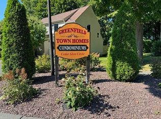 21 Cedar Gln UNIT 21, Greenfield, MA 01301
