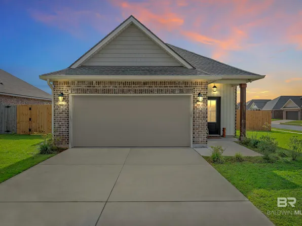 1100 Stella Rd, Foley, AL 36535