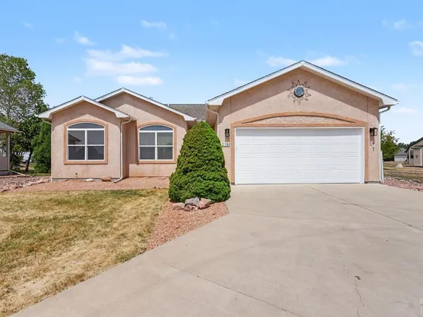 219 E Linden Ave, Pueblo West, CO 81007