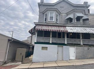 17 Jones St, Lansford, PA 18232