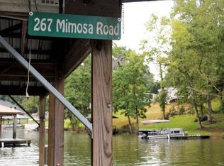 267 Mimosa Rd, Deatsville, AL 36022