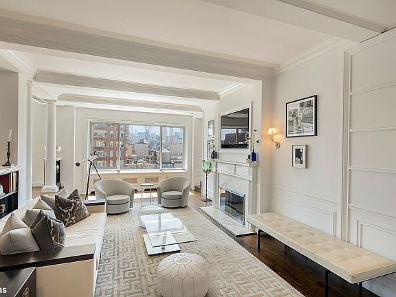 4th image of 180 E 79th St APT 15D