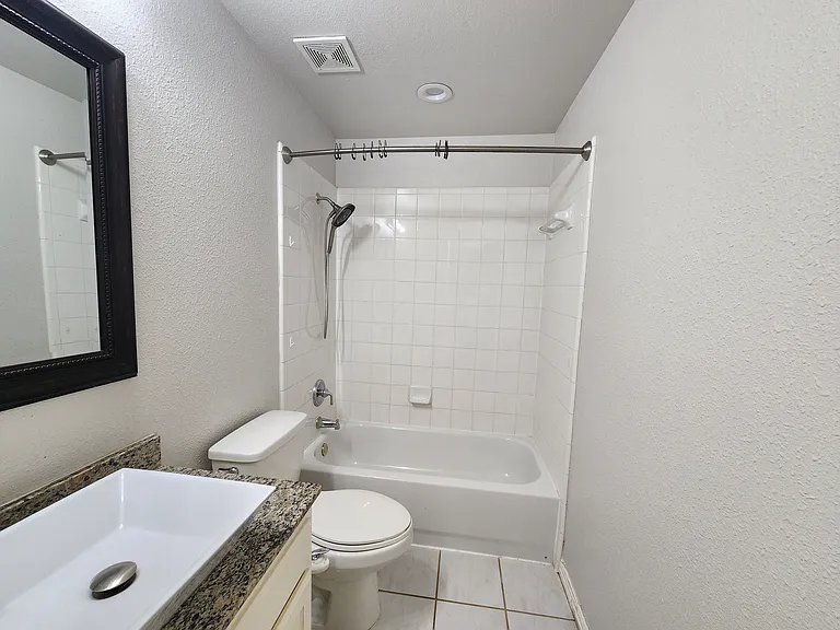 1808 Hidden Brook Trl — Photo 7